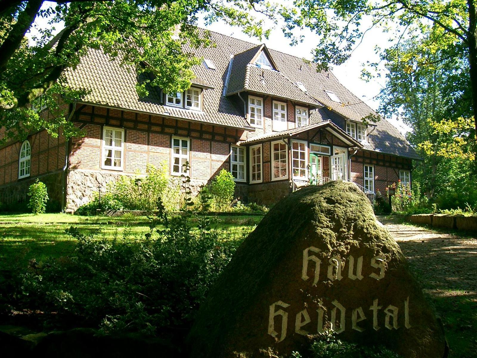 비스핑엔 Haus Heidetal B&B 외부 사진